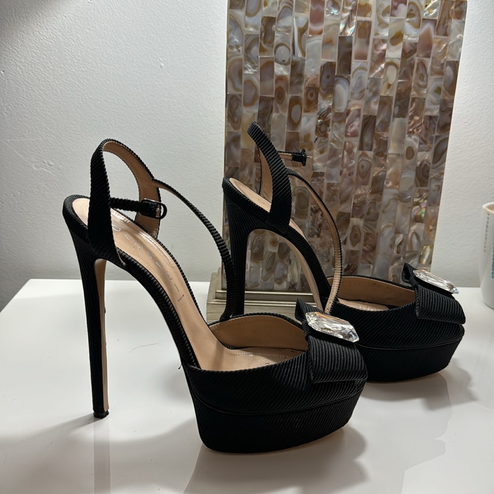 Casadei high heels,black with diamond bow 10 size - Picture 3 of 5